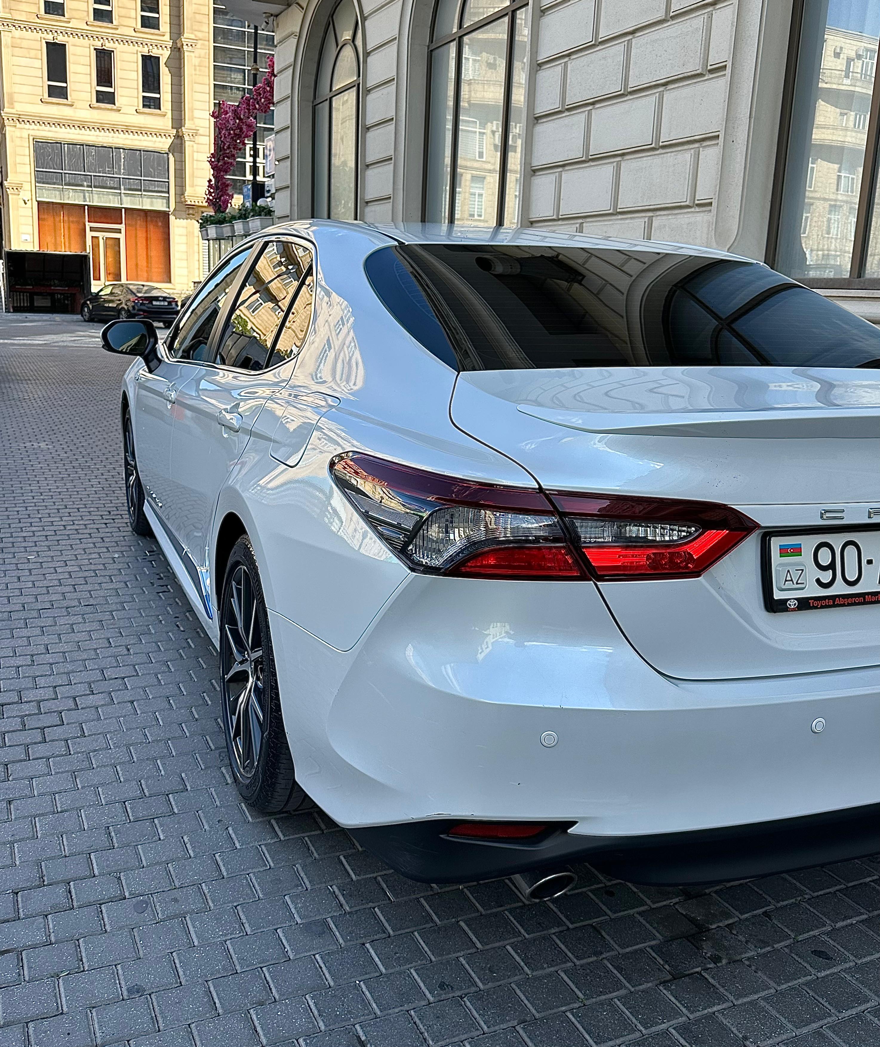 Toyota  Camry 2023 şəkil 2