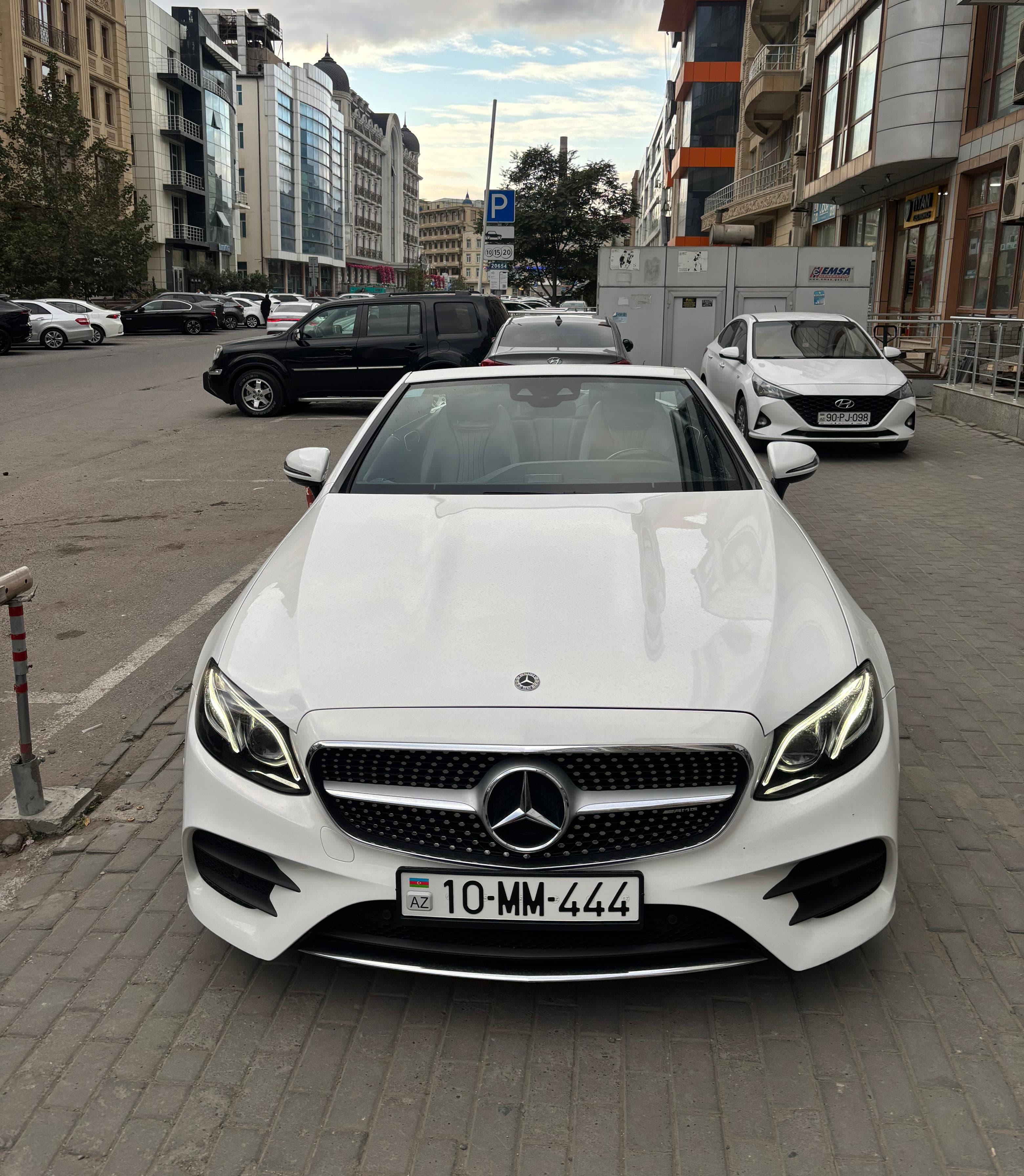 Mercedes E220 Cabrio 2019 şəkil 7
