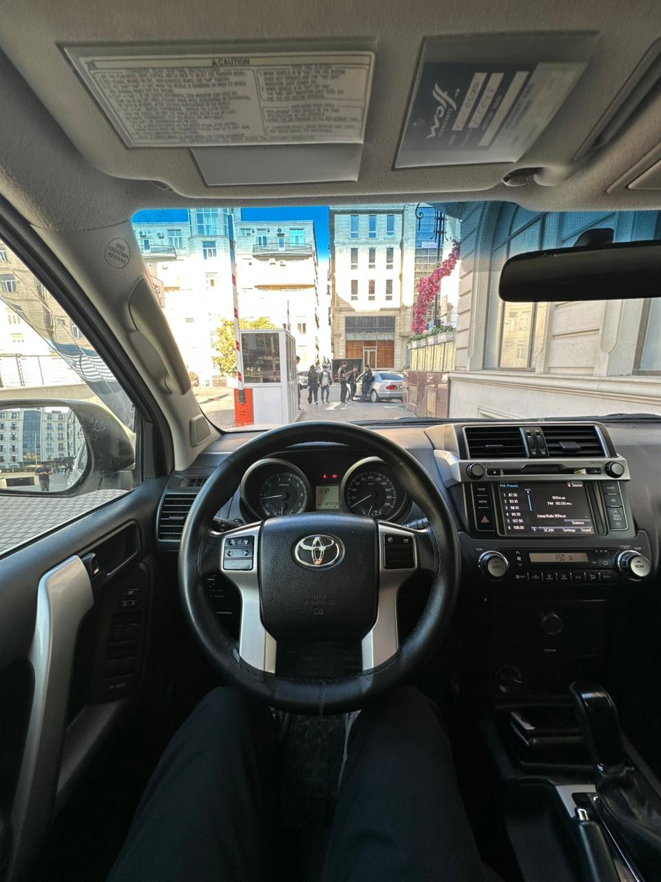 Toyota Land Cruiser Prado 2015 şəkil 2