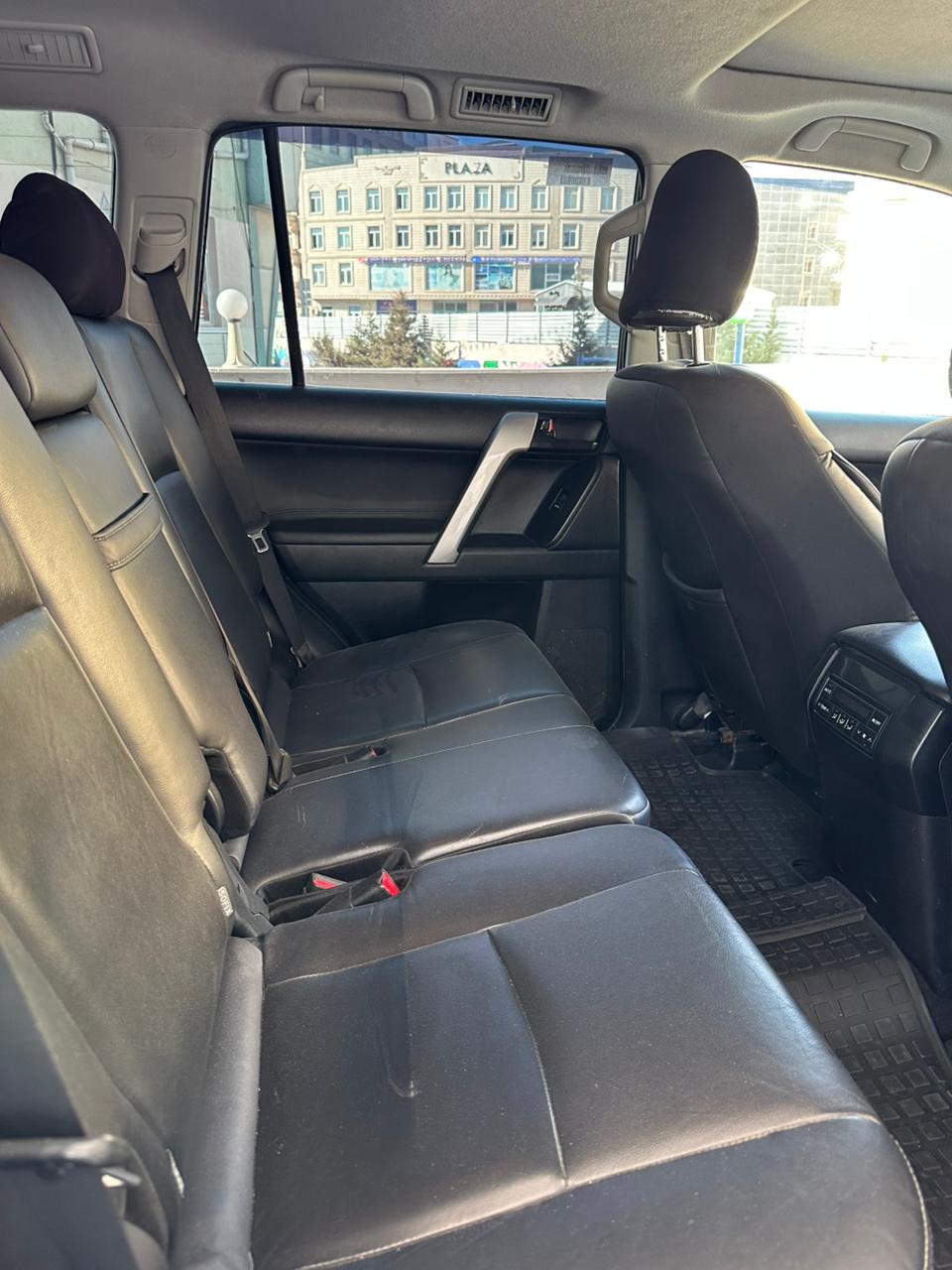 Toyota Land Cruiser Prado 2015 şəkil 4